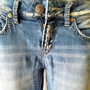 Silver Jeans Suki Super Stretch High Rise Capri Size 27